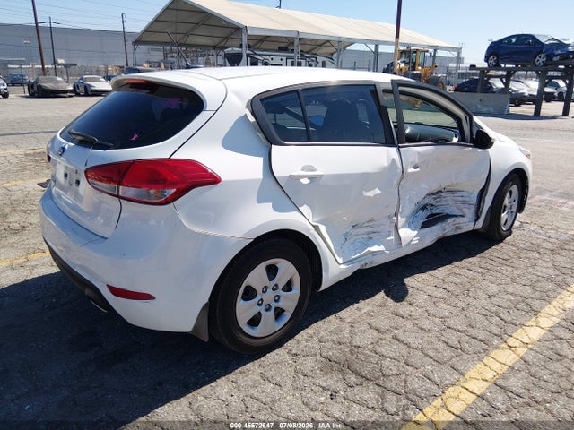 2017 KIA FORTE LX — фото 4