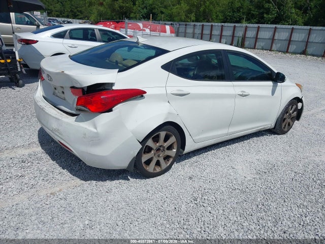 صورة 4 لـ 2012 Hyundai ELANTRA LIMITED