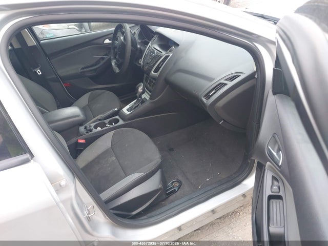 2014 FORD FOCUS SE — фото 5