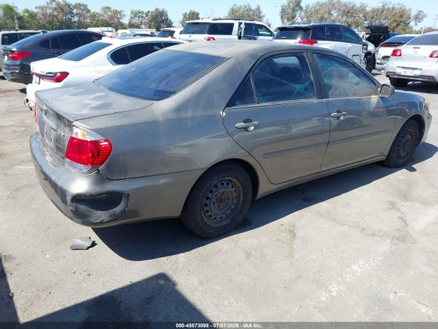 2006 Toyota CAMRY LE 照片 4