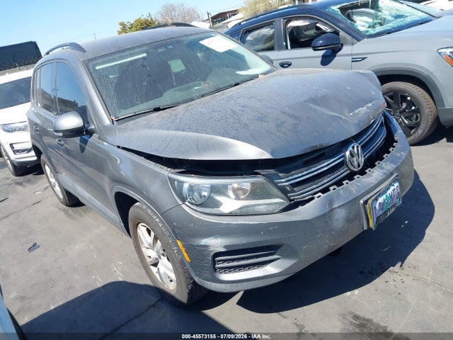 2016 VOLKSWAGEN TIGUAN S