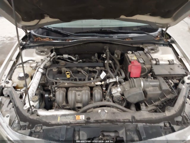 صورة 10 لـ 2010 FORD FUSION SE