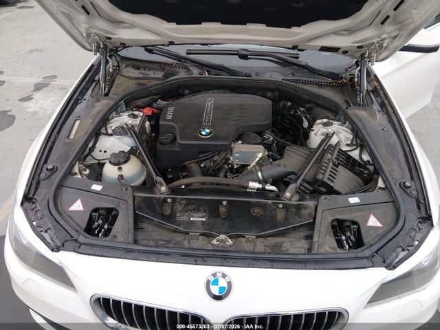 صورة 10 لـ 2014 BMW 528I