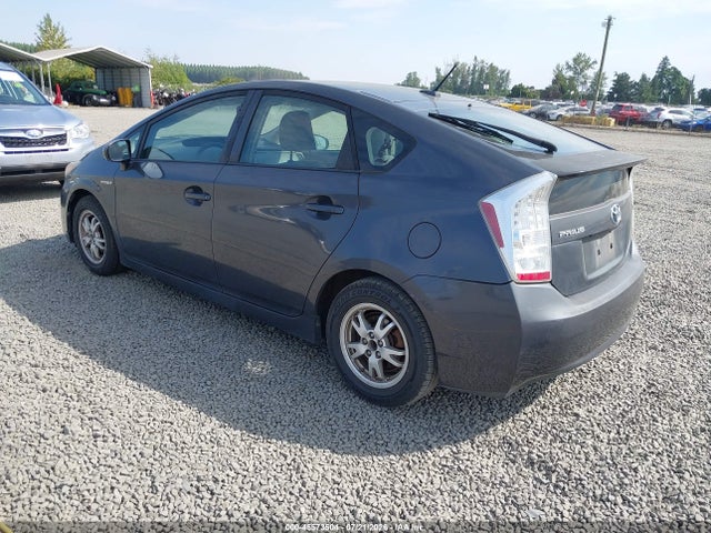 2011 Toyota PRIUS THREE — фото 3