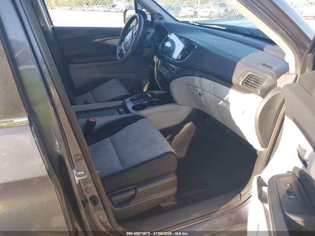 2017 Honda RIDGELINE RTS 照片 5