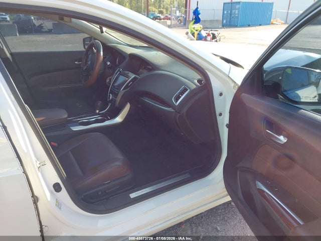 صورة 5 لـ 2015 Acura TLX
