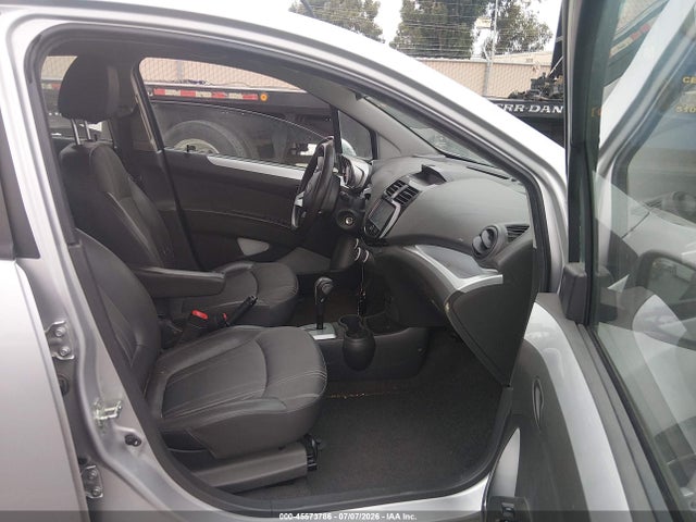 صورة 5 لـ 2014 Chevrolet SPARK 1LT AUTO