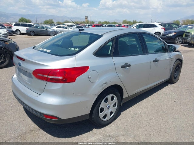 صورة 4 لـ 2017 FORD FOCUS S
