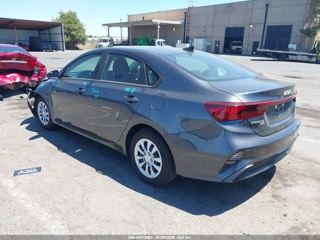 صورة 3 لـ 2024 KIA FORTE LX
