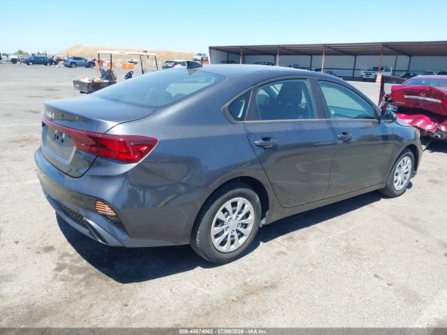 صورة 4 لـ 2024 KIA FORTE LX