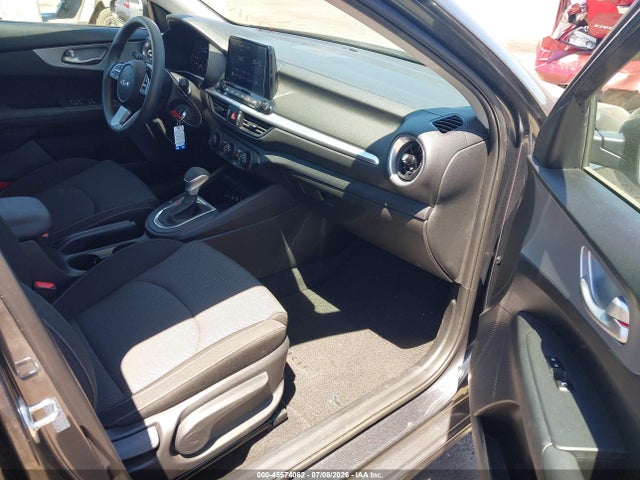 صورة 5 لـ 2024 KIA FORTE LX