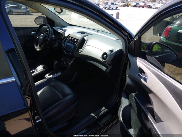2016 Chevrolet SONIC LTZ AUTO 缩略图 5
