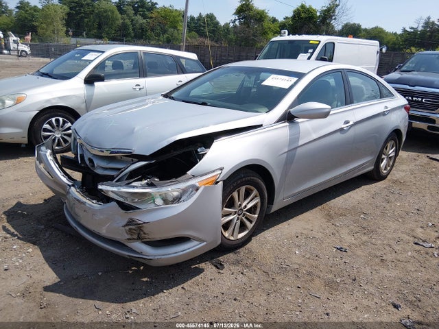 صورة 2 لـ 2013 Hyundai SONATA GLS