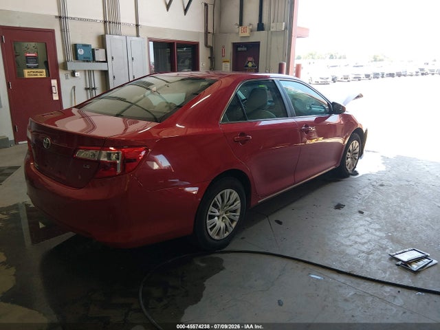 صورة 4 لـ 2013 Toyota CAMRY LE