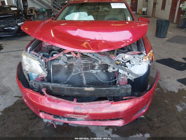 صورة 6 لـ 2013 Toyota CAMRY LE