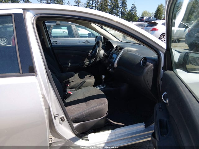 صورة 5 لـ 2014 Nissan VERSA 1.6 SV