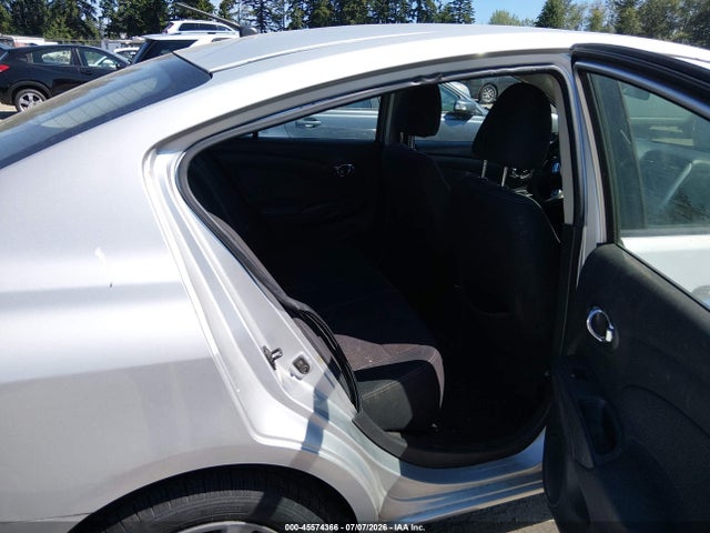 صورة 8 لـ 2014 Nissan VERSA 1.6 SV