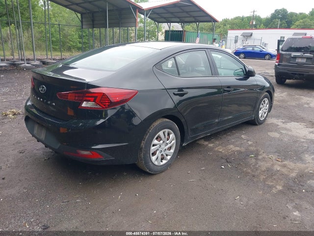 2019 Hyundai ELANTRA SE 照片 4