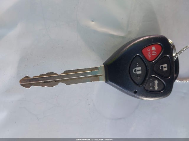 صورة مصغرة 11 لـ 2010 Toyota CAMRY LE