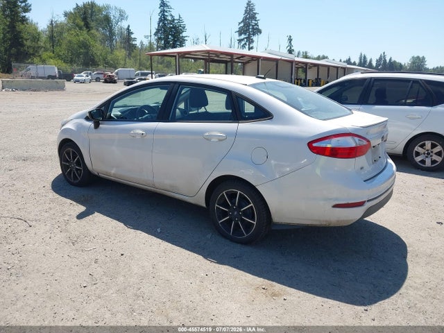 صورة 3 لـ 2016 FORD FIESTA SE