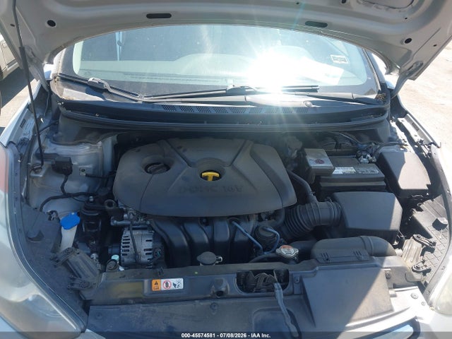 صورة 10 لـ 2013 Hyundai ELANTRA GLS