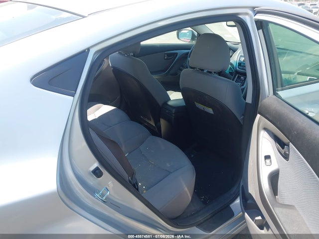صورة 8 لـ 2013 Hyundai ELANTRA GLS