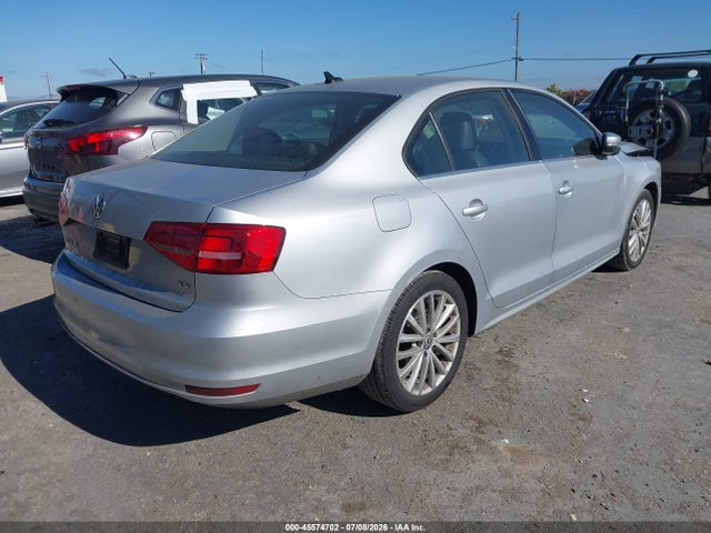 صورة 4 لـ 2015 Volkswagen JETTA 1.8T SE