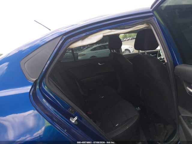 صورة 8 لـ 2019 KIA RIO S