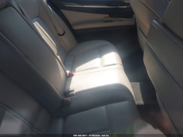 2011 BMW 750I XDRIVE 照片 8