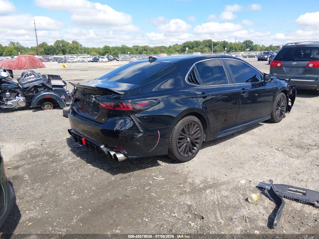 2019 Toyota CAMRY SE — фото 4