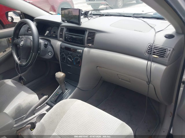 2005 Toyota COROLLA CE photo 5