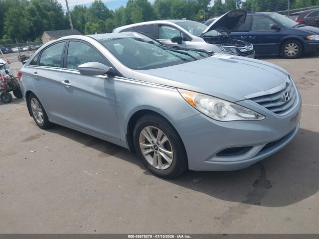 2013 Hyundai SONATA GLS — фото 1