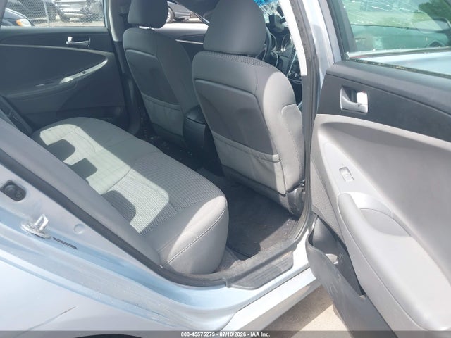 2013 Hyundai SONATA GLS — фото 8