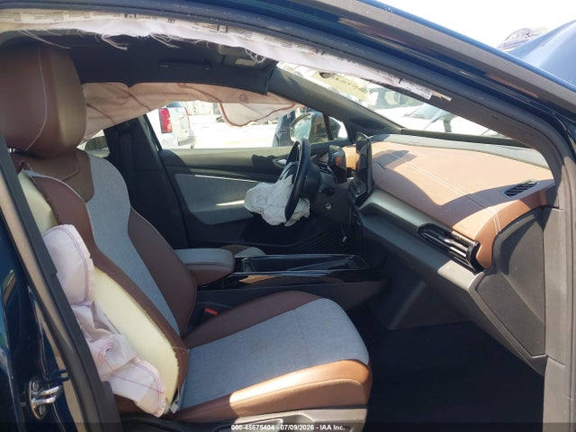 2023 VOLKSWAGEN ID.4 PRO 5