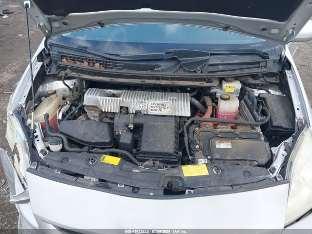 صورة 10 لـ 2010 Toyota PRIUS III