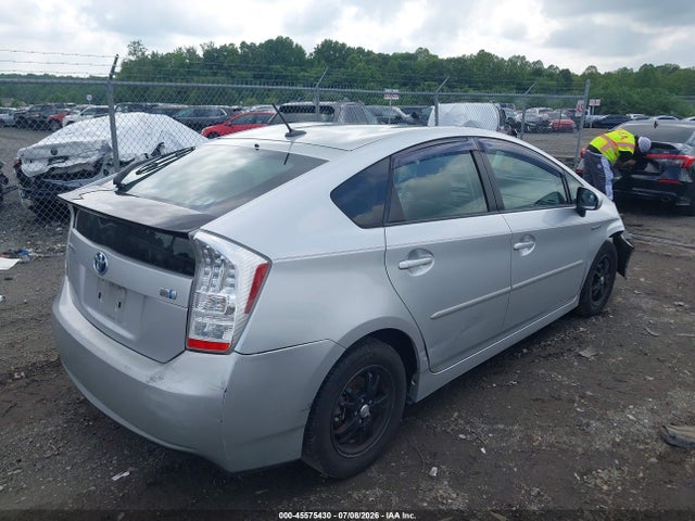 صورة 4 لـ 2010 Toyota PRIUS III