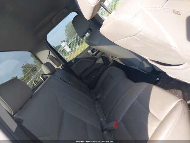 صورة 8 لـ 2018 Chevrolet SILVERADO 2500HD WT