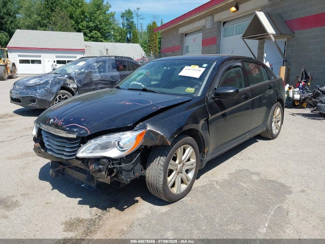 2013 Chrysler 200 TOURING 照片 2