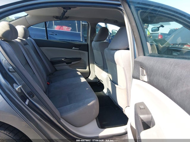 2011 Honda ACCORD 2.4 LX — фото 8