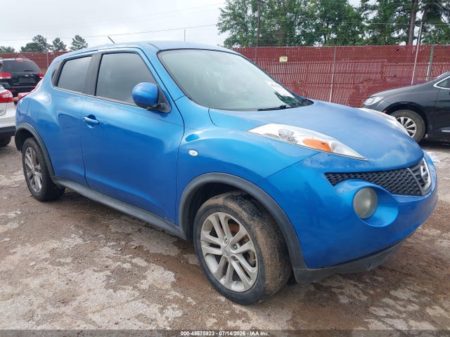 2011 NISSAN JUKE S