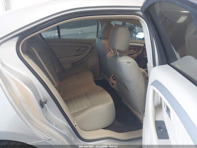 2018 FORD TAURUS SE 8