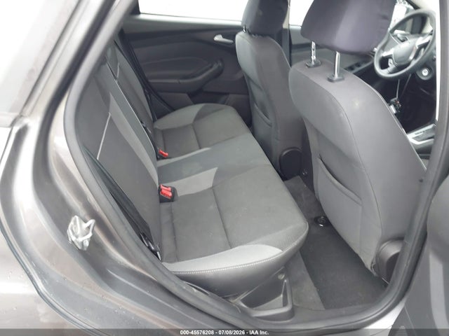 صورة 8 لـ 2013 FORD FOCUS SE