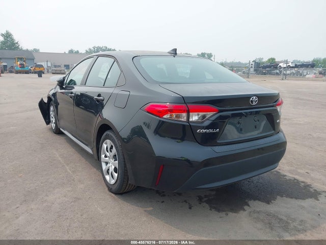2022 Toyota COROLLA LE photo 3