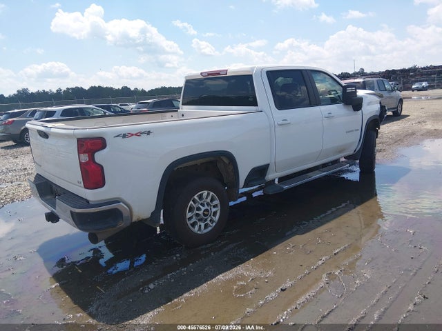 صورة 4 لـ 2025 Chevrolet SILVERADO 2500HD 4WD STANDARD BED LT