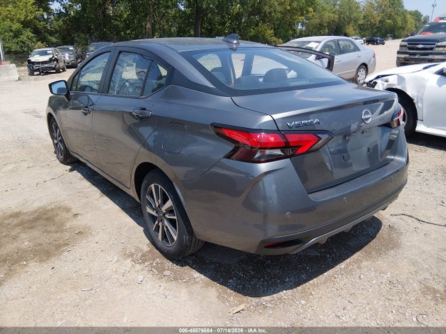2025 Nissan VERSA 1.6 SV 照片 3