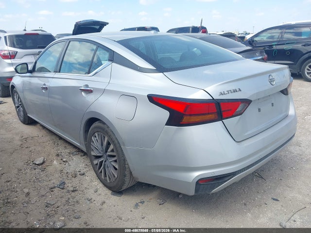 2023 NISSAN ALTIMA SV FWD 3
