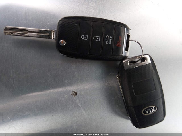 2015 KIA RIO LX — миниатюра 11