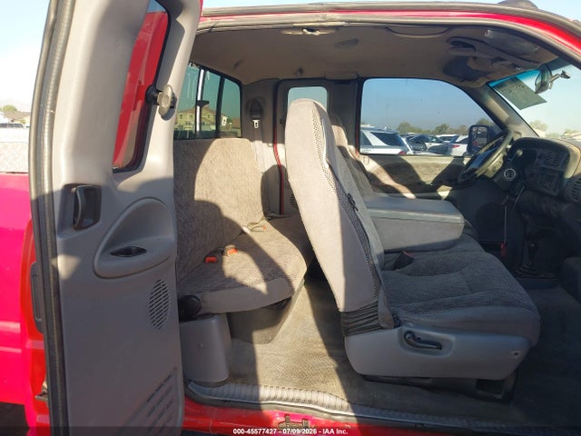 2000 Dodge RAM 2500 ST 照片 8