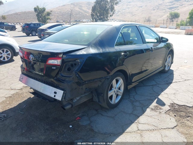صورة 4 لـ 2014 Toyota CAMRY SE