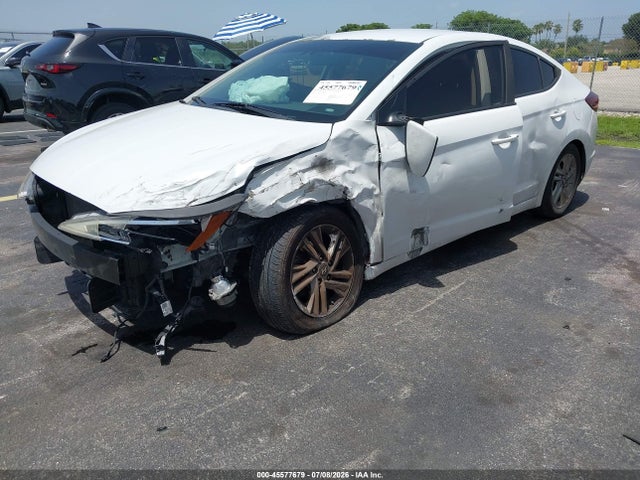 2019 Hyundai ELANTRA SEL 照片 6